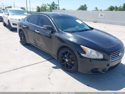 NISSAN MAXIMA 2009
