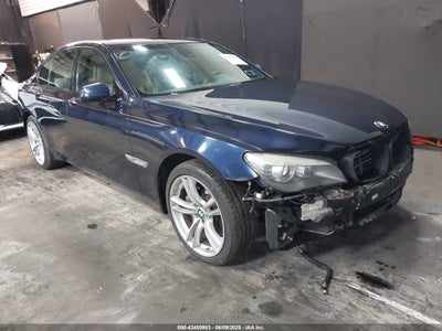 BMW 750I 2012