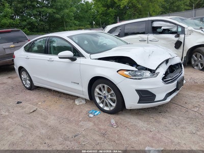 FORD FUSION HYBRID 2019