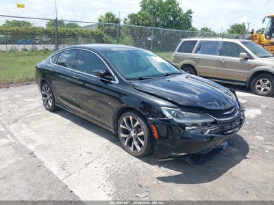 CHRYSLER 200 2015
