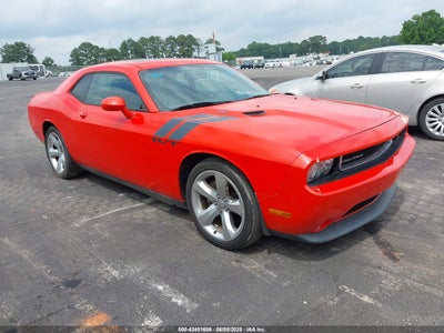 DODGE CHALLENGER 2013