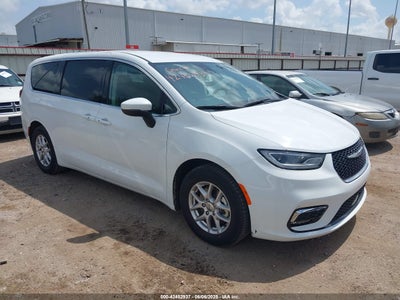 CHRYSLER PACIFICA 2023
