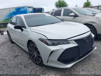 TOYOTA AVALON 2020