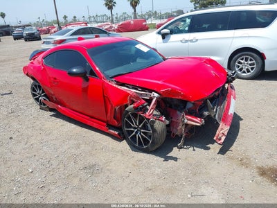 TOYOTA GR86 2024