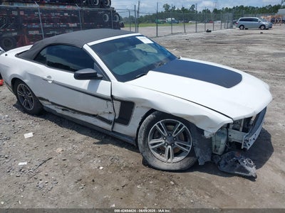 FORD MUSTANG 2012