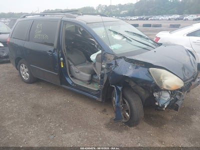 TOYOTA SIENNA 2004