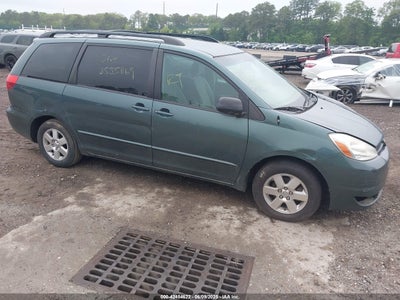 TOYOTA SIENNA 2004
