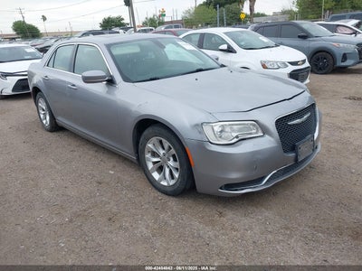 CHRYSLER 300 2016