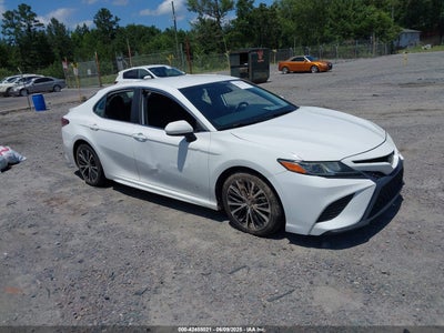 TOYOTA CAMRY 2019