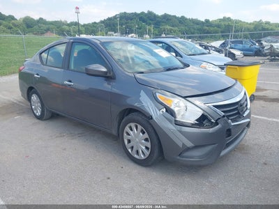 NISSAN VERSA 2019