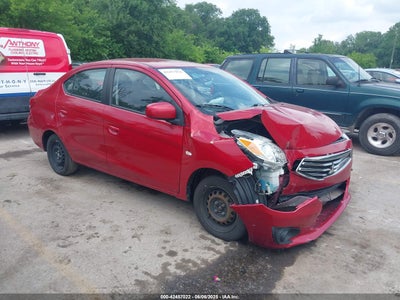 MITSUBISHI MIRAGE G4 2017