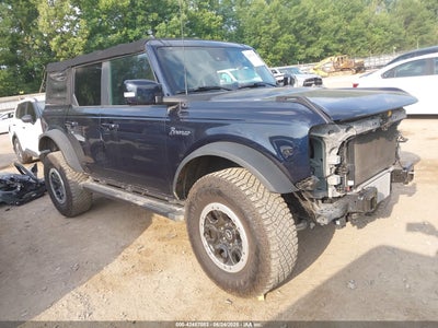 FORD BRONCO 2021