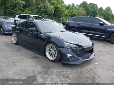 SCION FR-S 2013