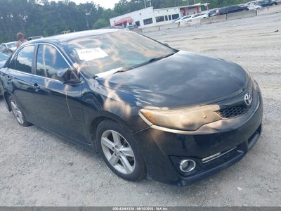 TOYOTA CAMRY 2013