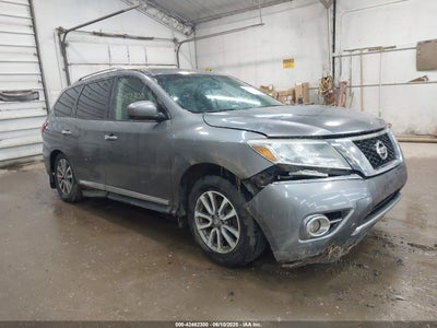 NISSAN PATHFINDER 2015