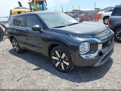 MITSUBISHI OUTLANDER 2025