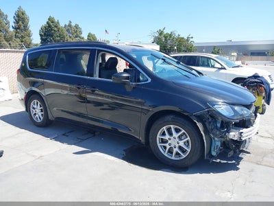 CHRYSLER VOYAGER 2020