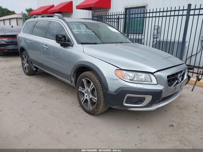 VOLVO XC70 2013