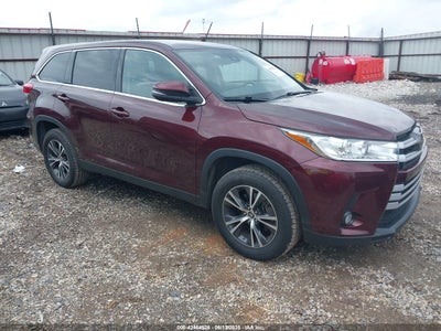 TOYOTA HIGHLANDER 2019