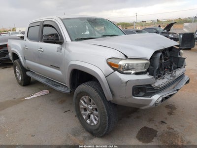 TOYOTA TACOMA 2017
