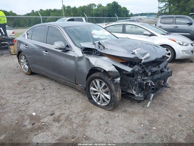 INFINITI Q50 2015