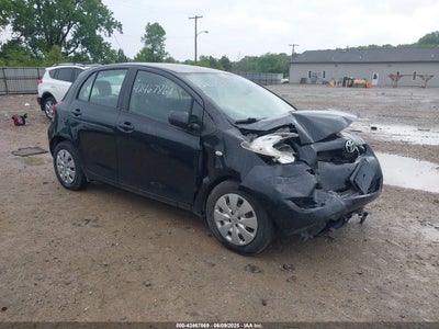 TOYOTA YARIS 2011