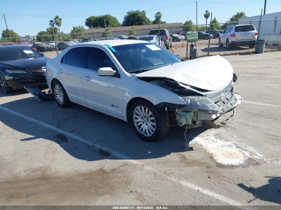 FORD FUSION HYBRID 2012
