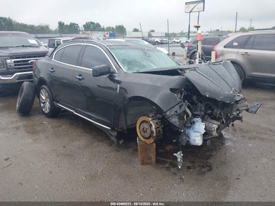LINCOLN MKS 2015