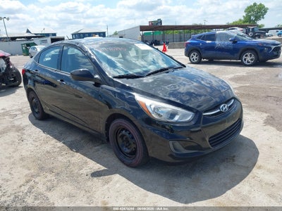 HYUNDAI ACCENT 2016