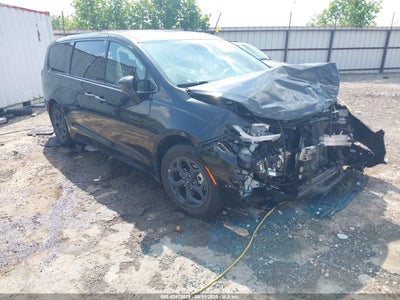 CHRYSLER PACIFICA HYBRID 2022