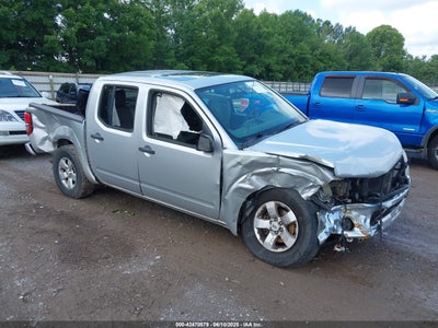 NISSAN FRONTIER 2010