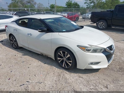 NISSAN MAXIMA 2016