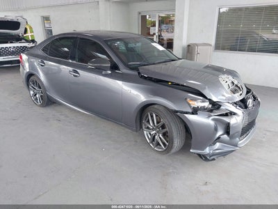 LEXUS IS 2016