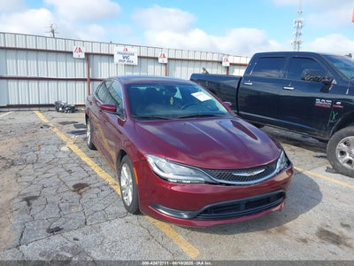 CHRYSLER 200 2016