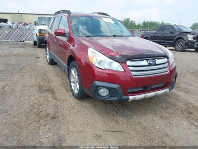 SUBARU OUTBACK 2013