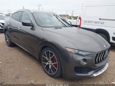 MASERATI LEVANTE 2017