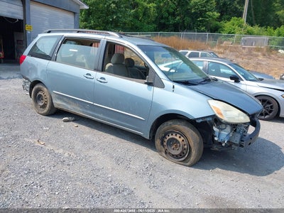 TOYOTA SIENNA 2005