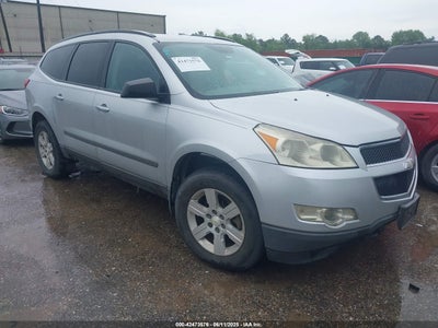 CHEVROLET TRAVERSE 2011