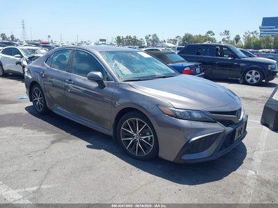 TOYOTA CAMRY 2023