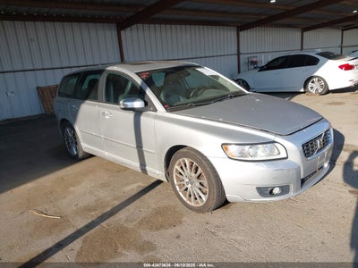 VOLVO V50 2009