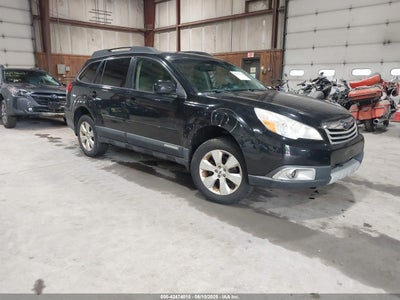 SUBARU OUTBACK 2012
