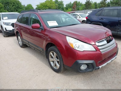 SUBARU OUTBACK 2013