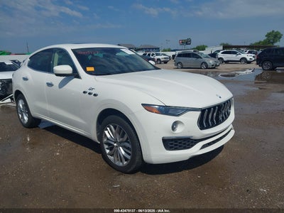 MASERATI LEVANTE 2022