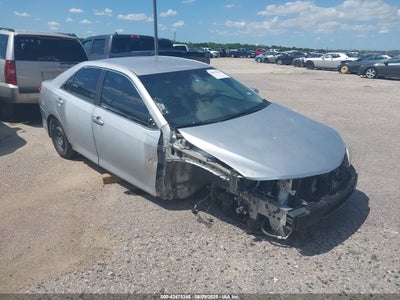 TOYOTA CAMRY 2014