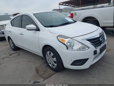 NISSAN VERSA 2016