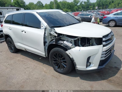 TOYOTA HIGHLANDER 2018