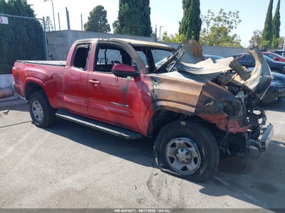 TOYOTA TACOMA 2016