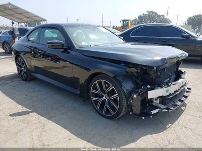 BMW 230 2023