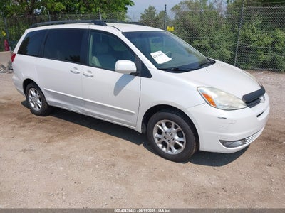 TOYOTA SIENNA 2005