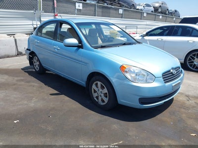 HYUNDAI ACCENT 2010